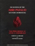 Cover: Excavation of the Abri Pataud, Les Eyzies (Dordogne): Volume 3 - Peabody Museum of Archaeology & Ethnology,U.S.