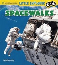Enlarge image Cover: Spacewalks - Raintree