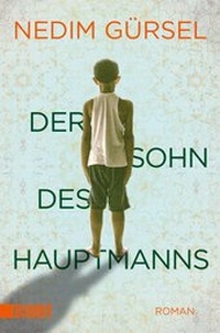 Abbildung von: Der Sohn des Hauptmanns - DuMont Buchverlag