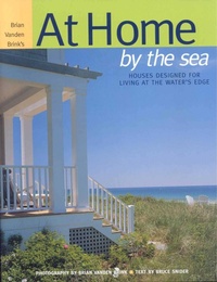 Abbildung von: At Home by the Sea - Down East Books,U.S.