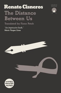 Abbildung von: The Distance Between Us - Charco Press
