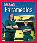Cover: Info Buzz: People Who Help Us: Paramedics - Franklin Watts Ltd