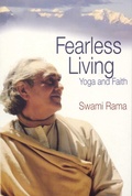 Cover: Fearless Living - Himalayan Institute Press