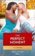 Cover: One Perfect Moment - Mills & Boon