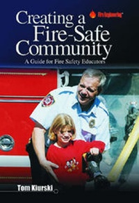 Abbildung von: Creating a Fire-safe Community - Fire Engineering Books & Videos,a Division of PennWell Corporation