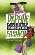 Cover: Daphne Definitely Doesn't Do Fashion - Stone Arch Books