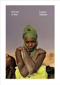 Abbildung von: Of Love & War - Penguin Press