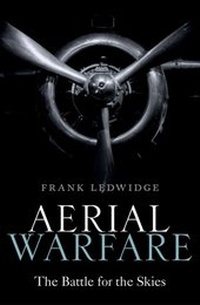 Abbildung von: Aerial Warfare - OUP eBook