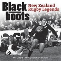 Abbildung von: Black Boots - David Bateman Ltd