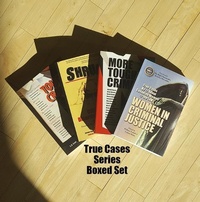 Enlarge image Cover: True Cases Boxed Set - Durvile
