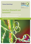 Cover: Zwischen Ohnmacht und Zuversicht? - oekom verlag