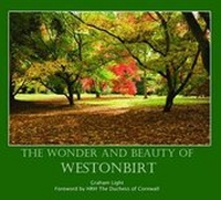 Abbildung von: The Wonder and Beauty of Westonbirt - Acer Press Ltd
