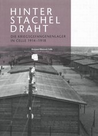 Enlarge image Cover: Hinter Stacheldraht - Stadt Celle