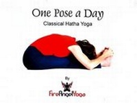 Abbildung von: One Pose a Day - Fire Angel Yoga