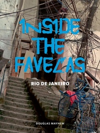 Abbildung von: Inside the Favelas - Glitterati Inc