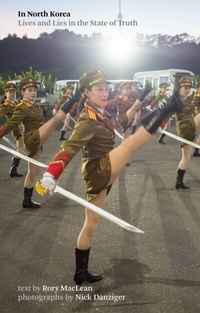 Enlarge image Cover: IN NORTH KOREA - wander2wonder press