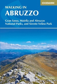 Abbildung von: Walking in Abruzzo - Cicerone Press