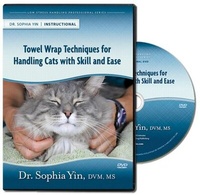 Abbildung von: Towel Wrap Techniques for Handling Cats with Skill and Ease - Cattledog Publishing