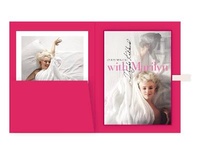 Abbildung von: With Marilyn - Glitterati Inc