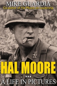 Abbildung von: Hal Moore - Magnum Books