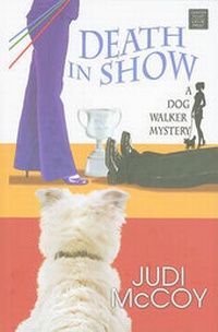 Enlarge image Cover: Death In Show - Center Point Large Print