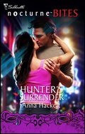 Cover: Hunter's Surrender - Harlequin Nocturne Bites