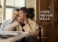 Abbildung von: Hope, Never Fear - Chronicle Books