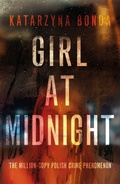 Cover: Girl at Midnight - Hodder Paperback