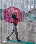 Cover: Prix Pictet, Hope - teNeues Verlag ein Imprint des Gestalten Verlags