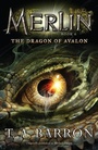Cover: The Dragon of Avalon - Puffin Books