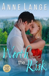 Enlarge image Cover: Worth the Risk - Hotrom Publishing