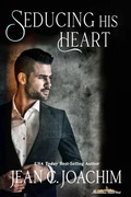 Cover: Seducing His Heart (Manhattan Dinner Club series, #2) - MOONLIGHT BOOKS