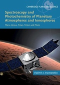 Bild: Spectroscopy and Photochemistry of Planetary Atmospheres and Ionospheres - Cambridge University Press