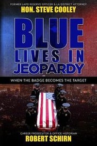 Abbildung von: Blue Lives in Jeopardy - Titletown Publishing