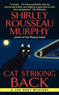 Enlarge image Cover: Cat Striking Back - Avon Books