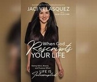 Enlarge image Cover: Cuando Dios Reescribe Tu Historia (When God Rescripts Your Life) - Dreamscape Media