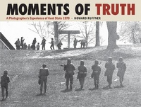Abbildung von: Moments of Truth - Kent State University Press
