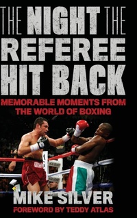 Abbildung von: The Night the Referee Hit Back - Rowman & Littlefield Publishers