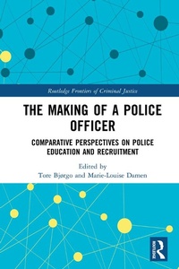 Abbildung von: The Making of a Police Officer - Routledge
