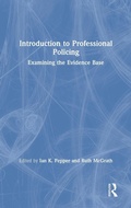 Bild: Introduction to Professional Policing - Routledge