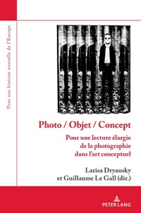 Enlarge image Cover: Photo / Objet / Concept - Peter Lang Verlag