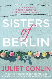 Abbildung von: Sisters of Berlin - Black and White Publishing