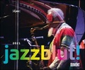 Cover: Jazzblut 2021 - Ber&uuml;hmte Jazz-Musiker in Aktion - Mit Zitaten - Wandkalender 58,4 x 48,5 cm - Spiralbindung - DuMont Kalenderverlag