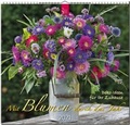 Cover: Mit Blumen durch das Jahr - Deko-Ideen f&uuml;r Ihr Zuhause - St&uuml;rtz