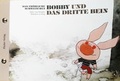 Cover: Das fr&ouml;hliche Schweinchen Bobby und das dritte Bein / Das fr&ouml;hliche Schweinchen Bobby und der verlorene Zahn - Flieder Verlag