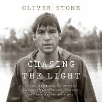 Abbildung von: Chasing the Light - HarperAudio