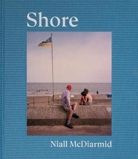 Abbildung von: Shore - Hey Little Heroes