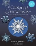 Cover: Capturing Snowflakes - Voyageur Press