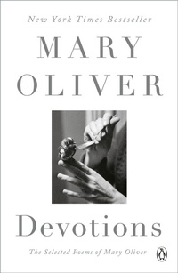 Abbildung von: Devotions: A Read with Jenna Pick - Penguin USA