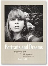 Abbildung von: Portraits and Dreams - Mack